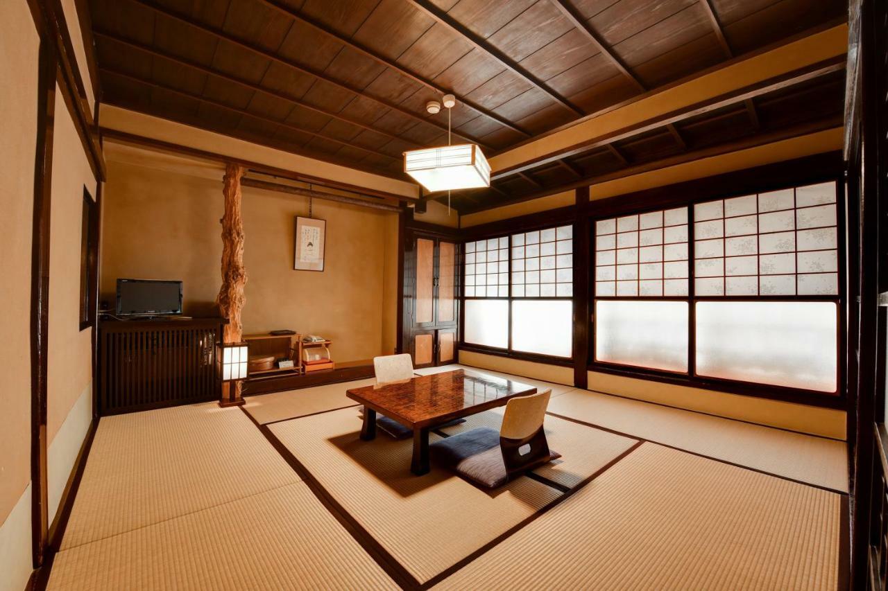 Nishiya Hotell Yonezawa Exteriör bild