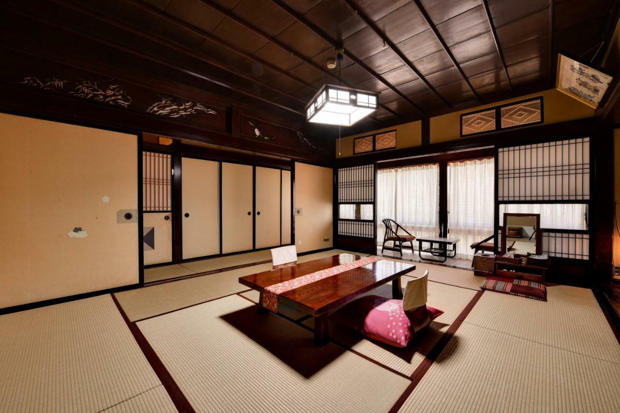 Nishiya Hotell Yonezawa Exteriör bild