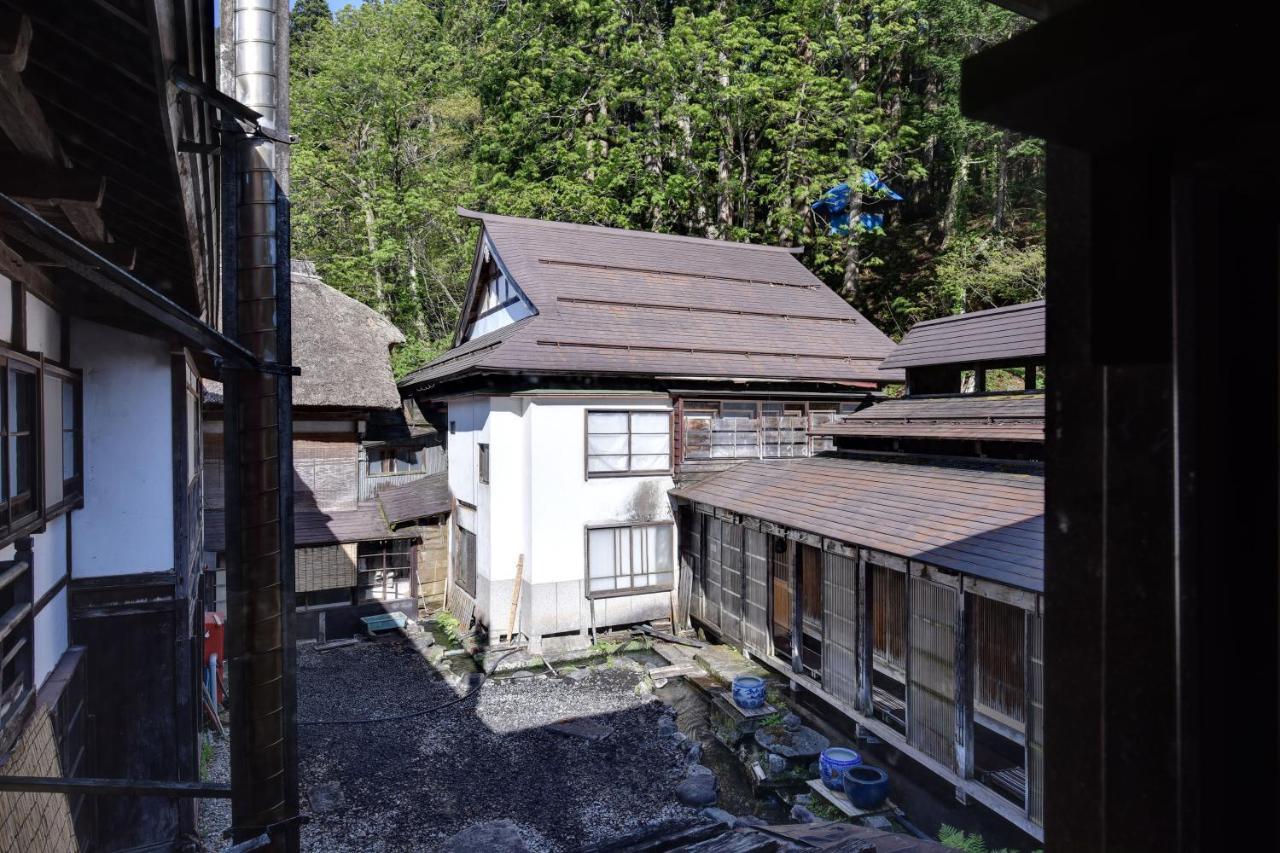 Nishiya Hotell Yonezawa Exteriör bild