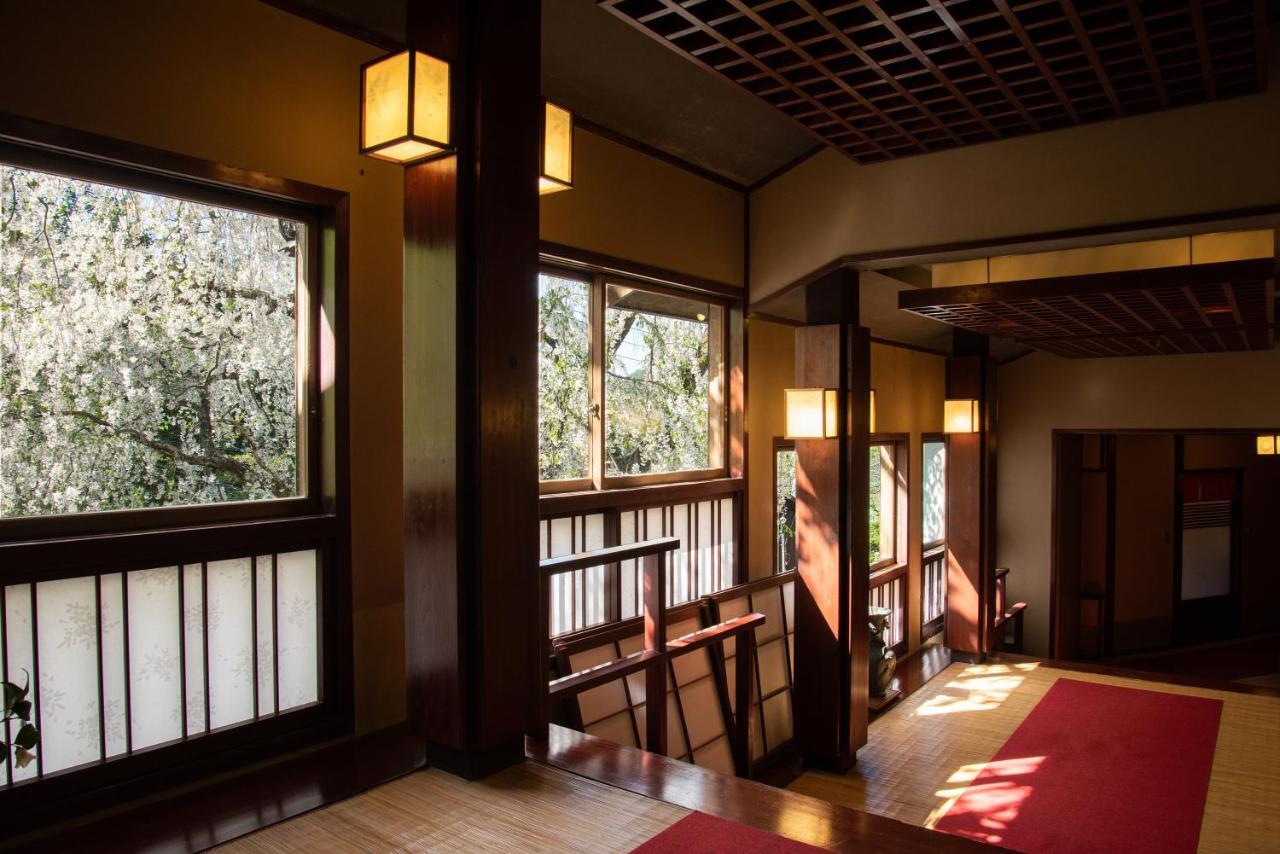 Nishiya Hotell Yonezawa Exteriör bild